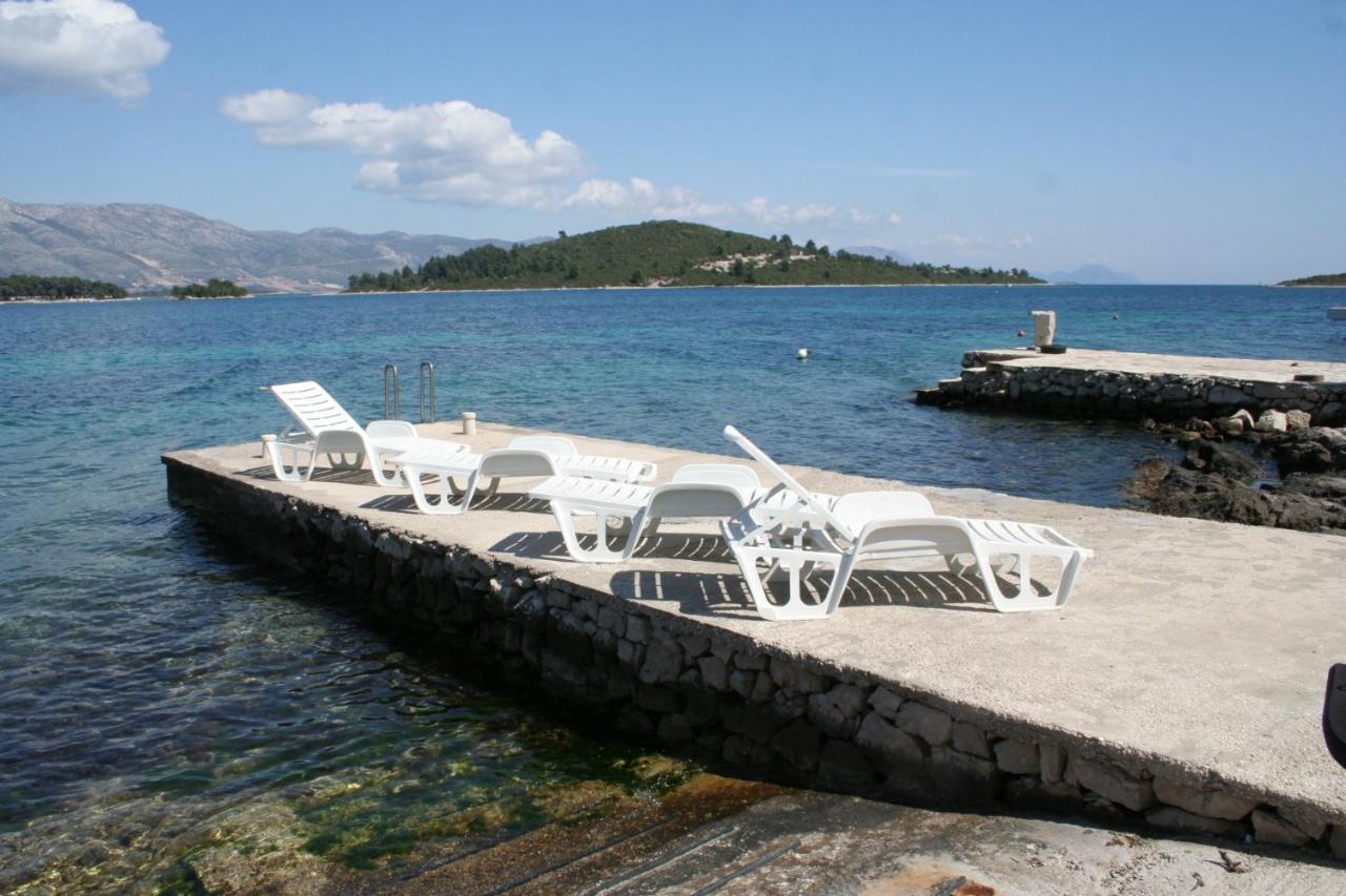 לומבארדה Apartments By The Sea Korcula - 4407 מראה חיצוני תמונה
