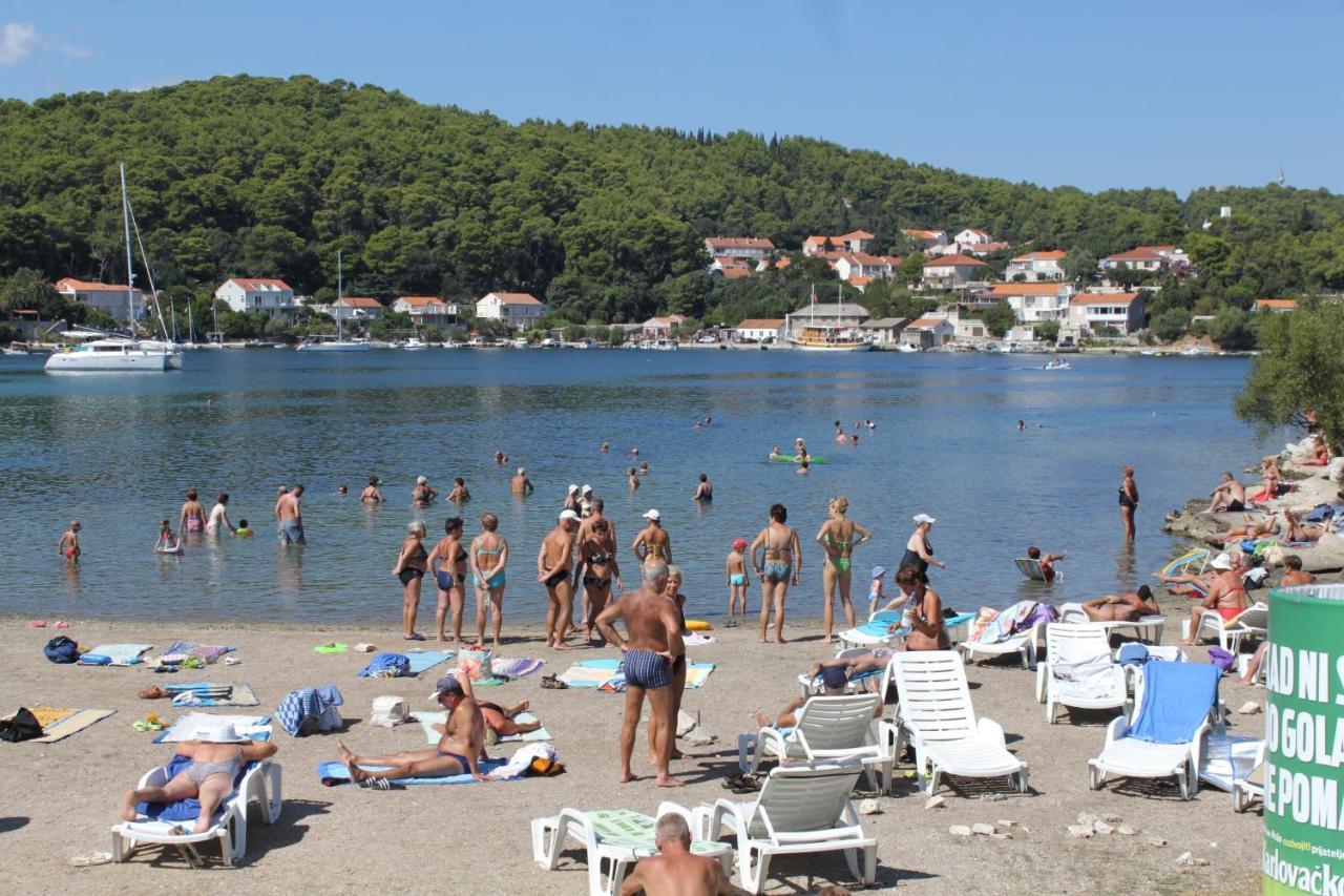 לומבארדה Apartments By The Sea Korcula - 4407 מראה חיצוני תמונה