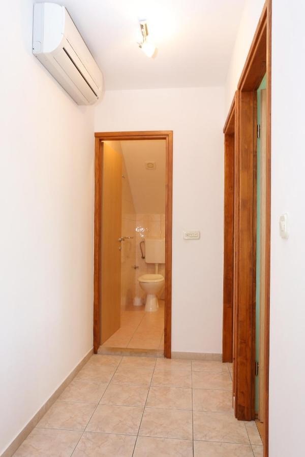 לומבארדה Apartments By The Sea Korcula - 4407 מראה חיצוני תמונה