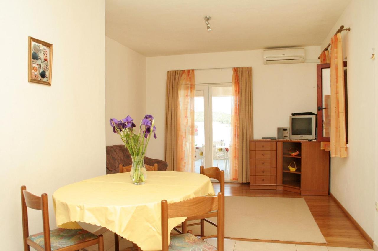 לומבארדה Apartments By The Sea Korcula - 4407 מראה חיצוני תמונה